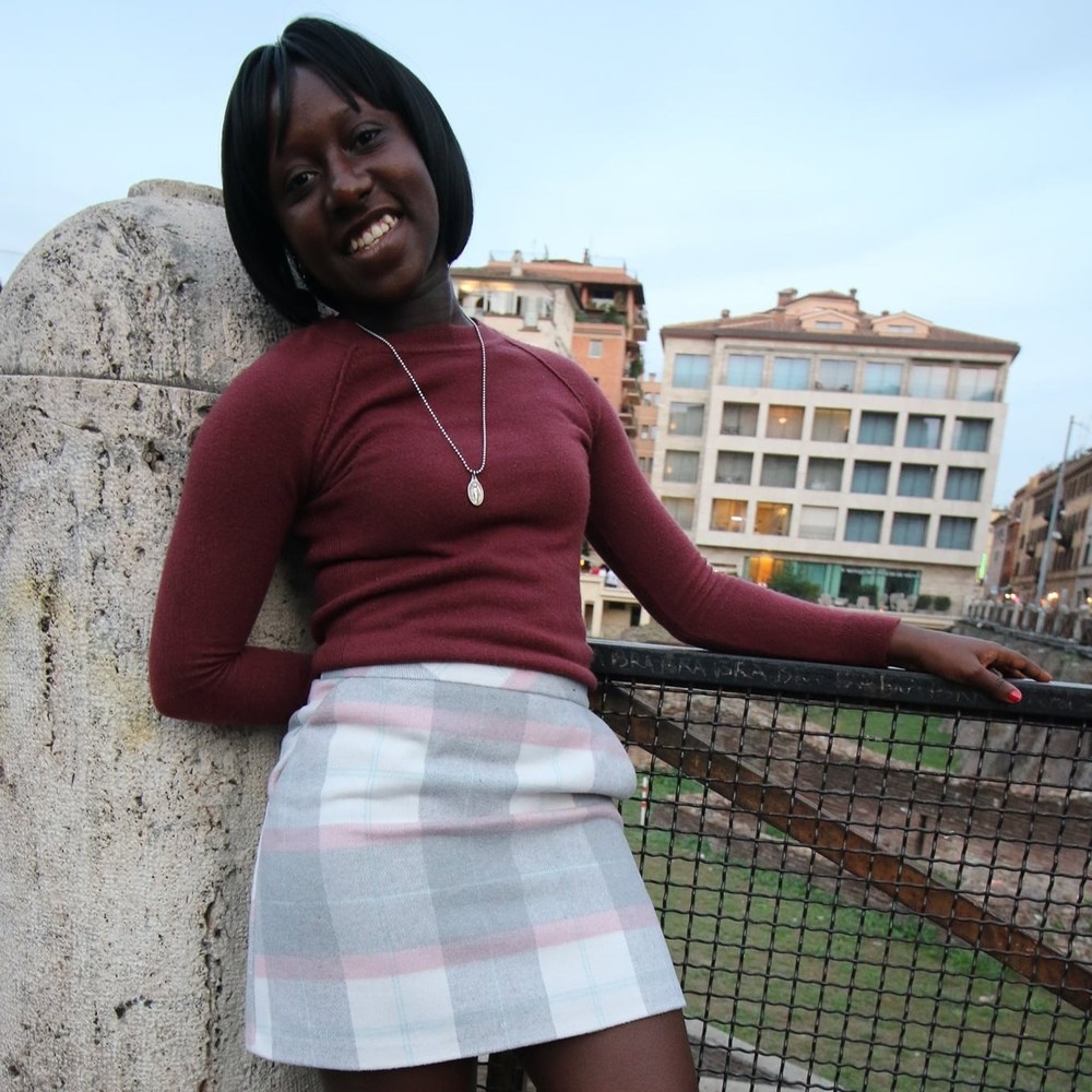 Meet your Posher, Sandra